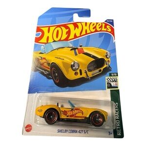Mattel Hot Wheels Yellow Shelby Cobra 427 S/C NEW